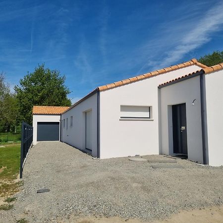 Studio Privatif Tout Equipe Dans Residence De L'Hote Sainte-Flaive-des-Loups Eksteriør billede